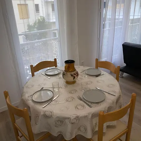 Joli Appartement F2 Bobigny Metro Proche Paris Extérieur photo