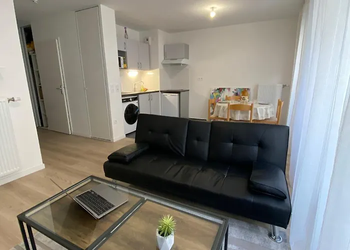 Joli Appartement F2 Bobigny Metro Proche Paris